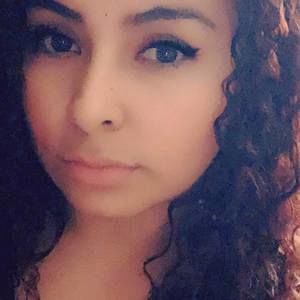 Meet your Posher, Edith